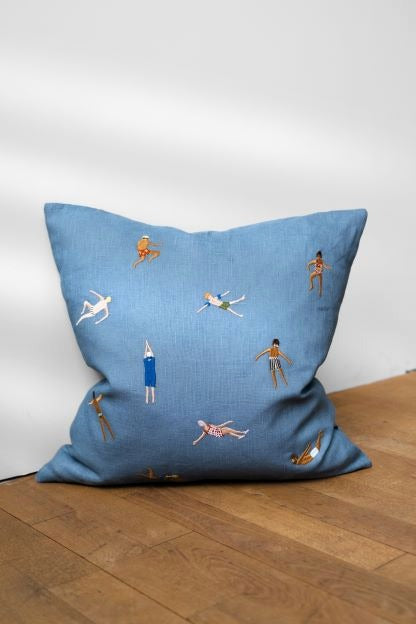Fine Little Day Swimmers Blå Broderat Kuddfodral