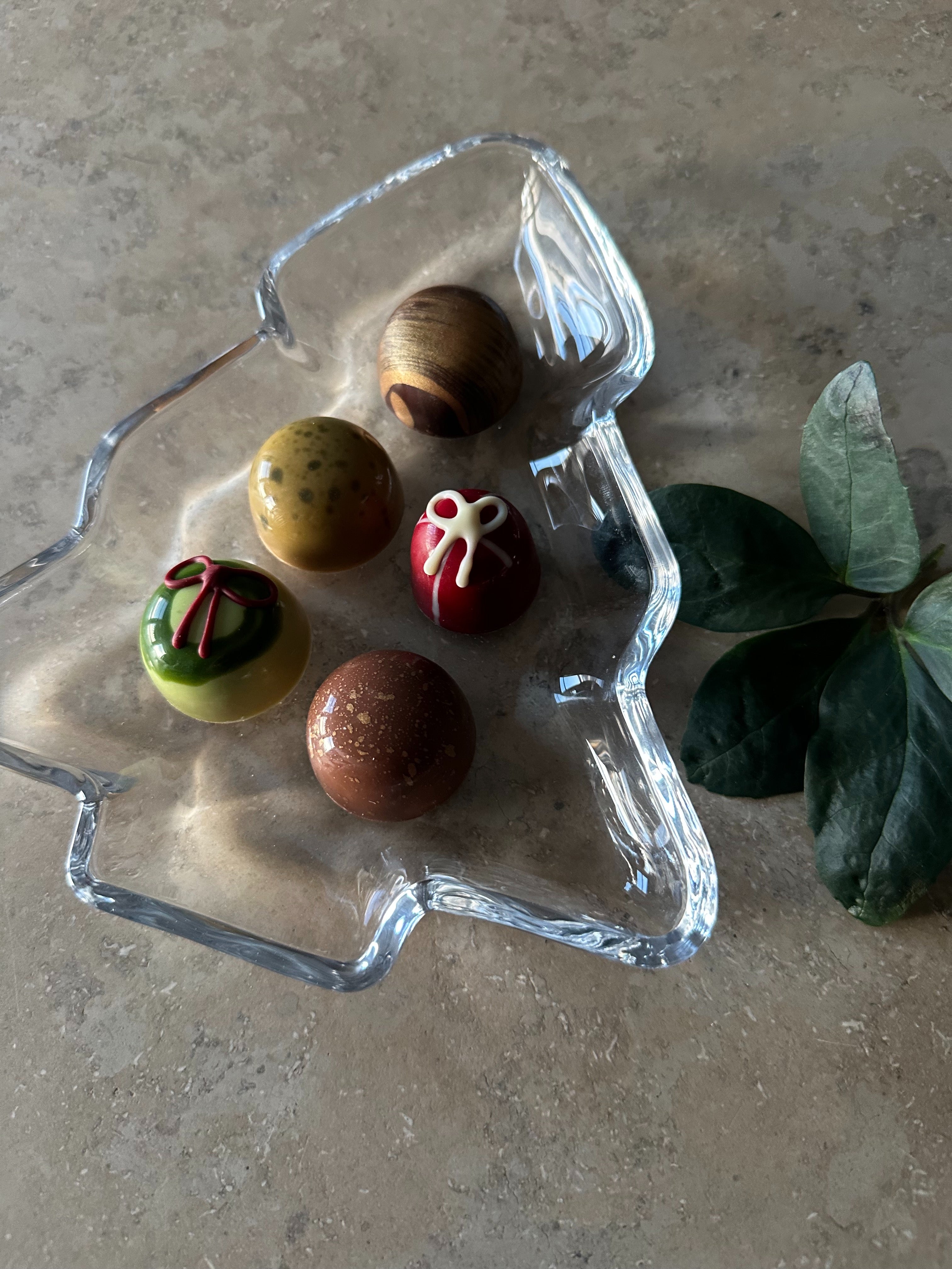 Lilla Wester Handgjorda Chokladpraliner - Ett Hus egna pralin med Pistage