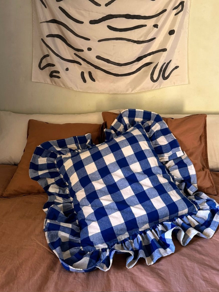 Midnatt Kuddfodral med volang - Bell