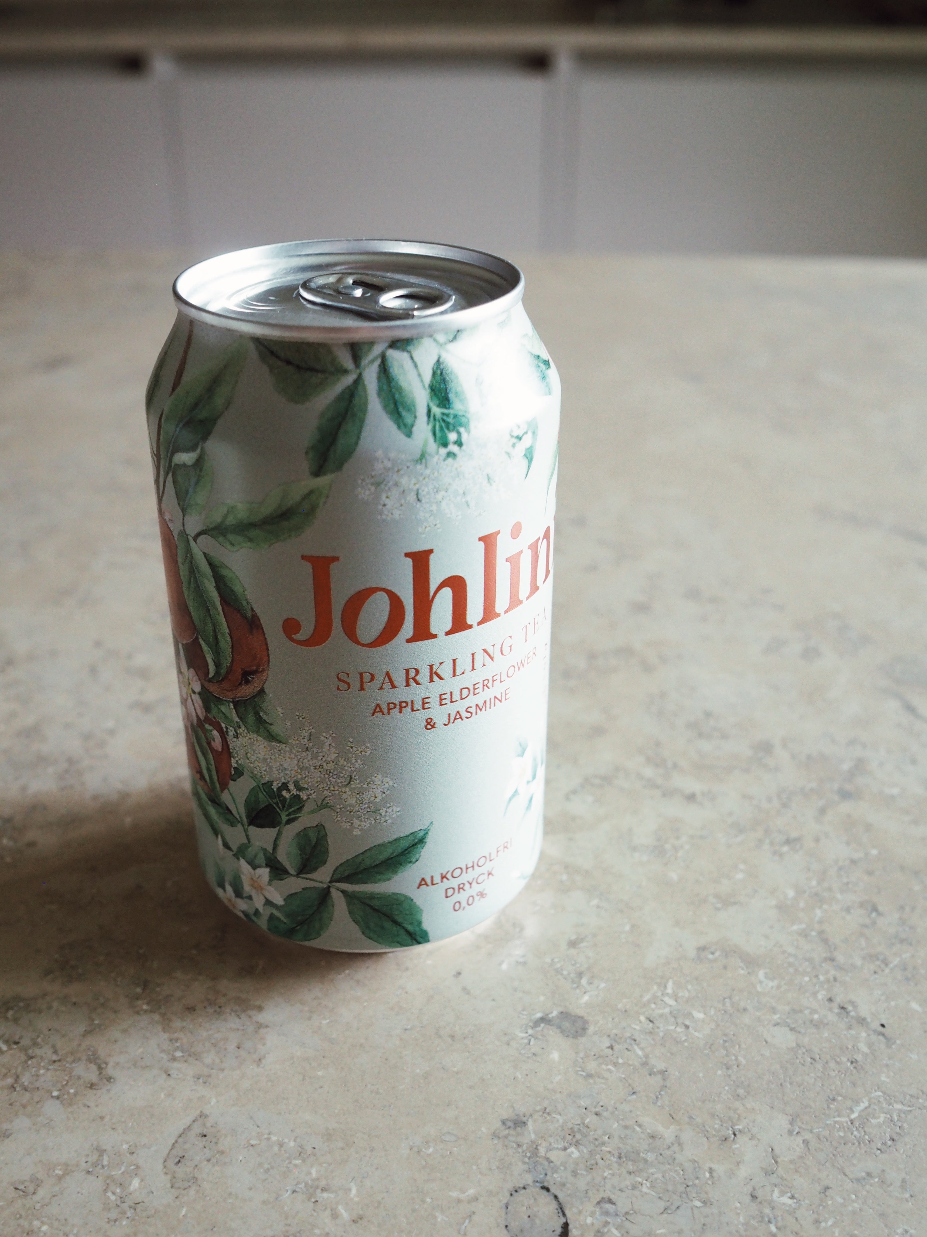 Johlini Sparkling Tea - Apple, Elderflower & Jasmin