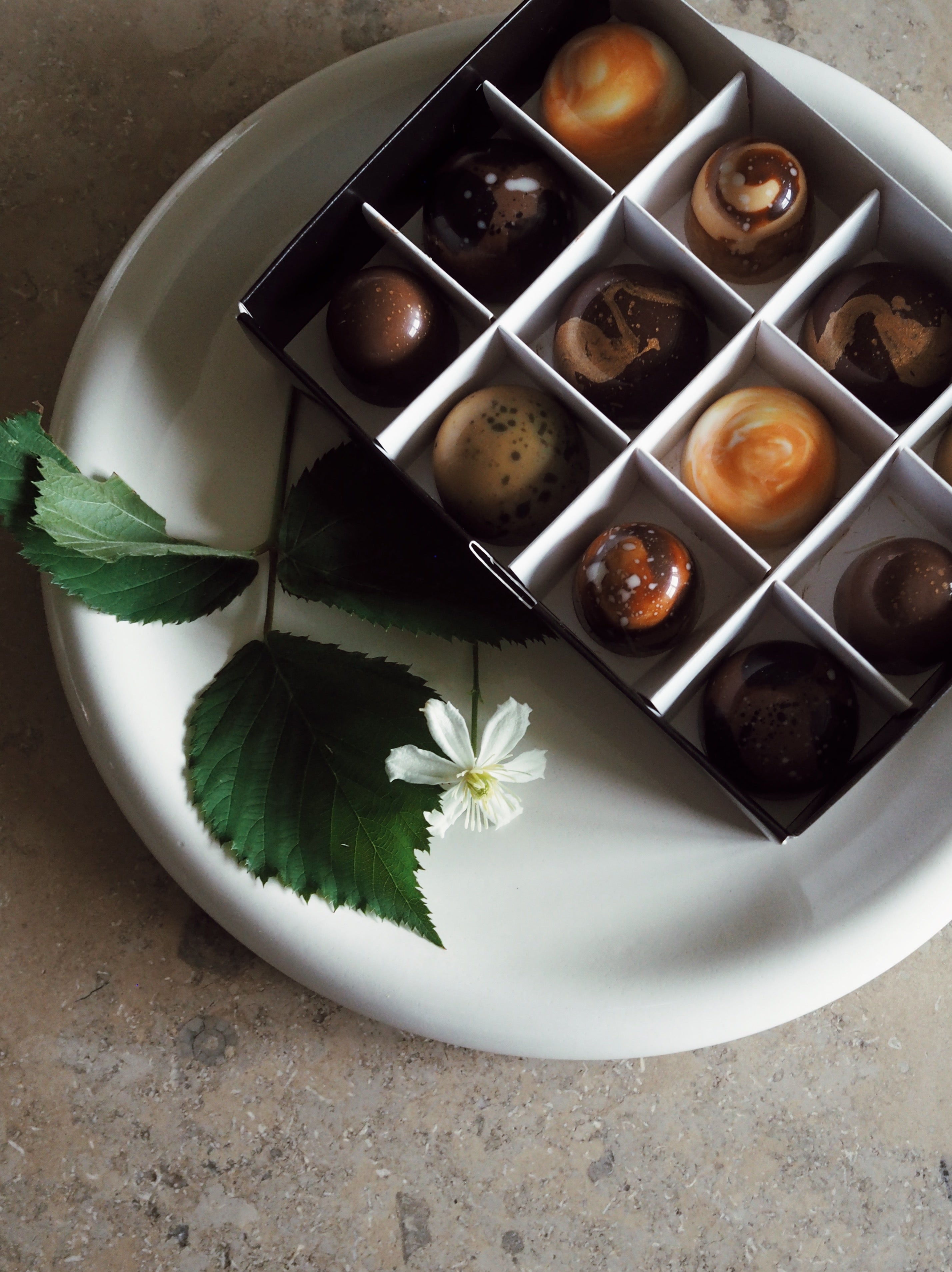 Lilla Wester Handgjorda Chokladpraliner - Kanelbulle