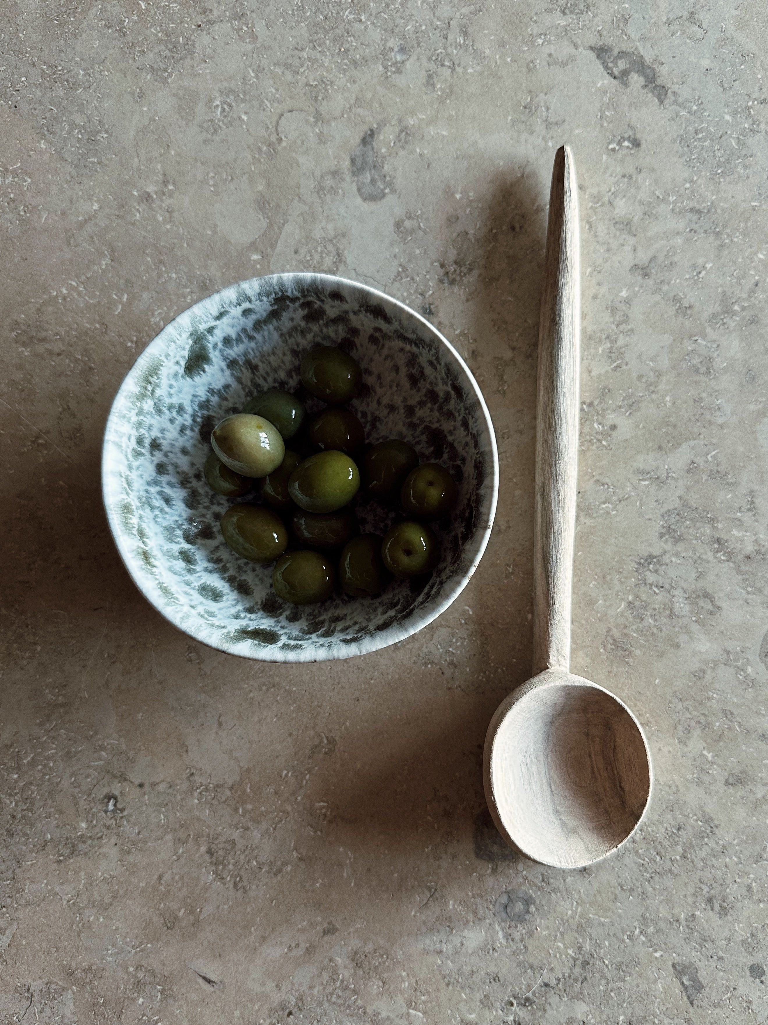 Tine K Home Olivsked i valnötsträ