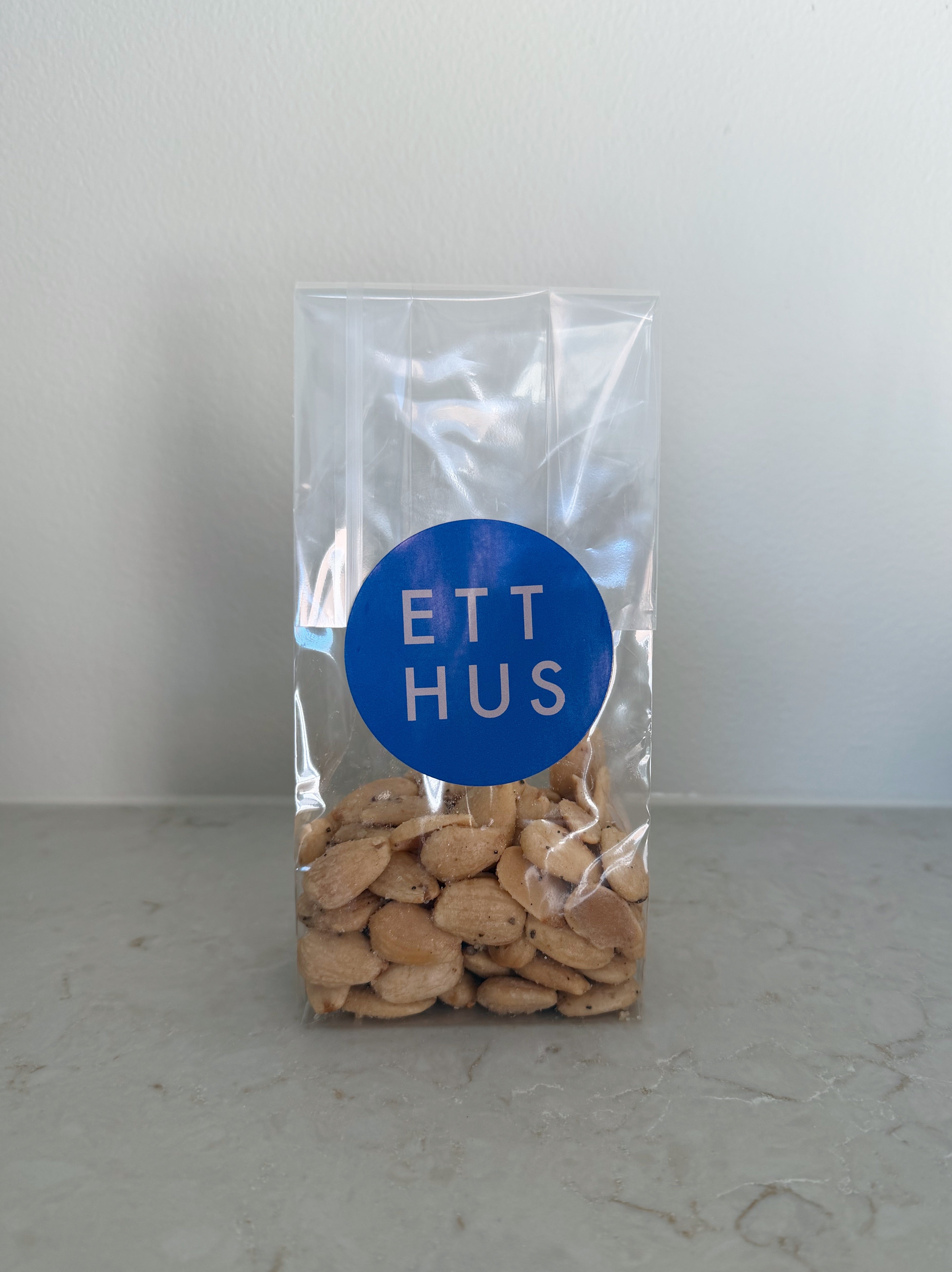 Fruto Secos Auro - Valenciamandel med Tryffel i ask