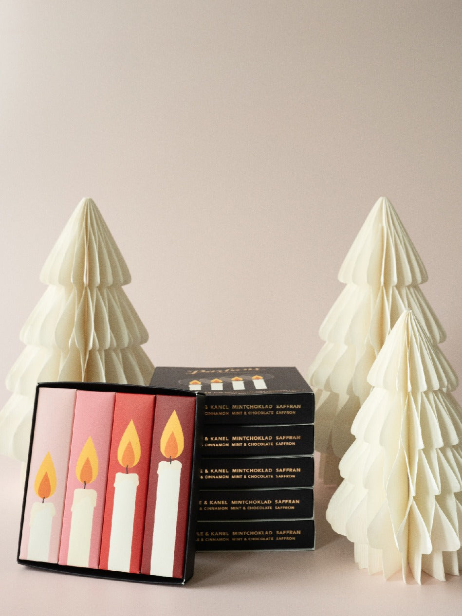 Pärlans Konfektyr Adventskalender Kolabitar i Choklad