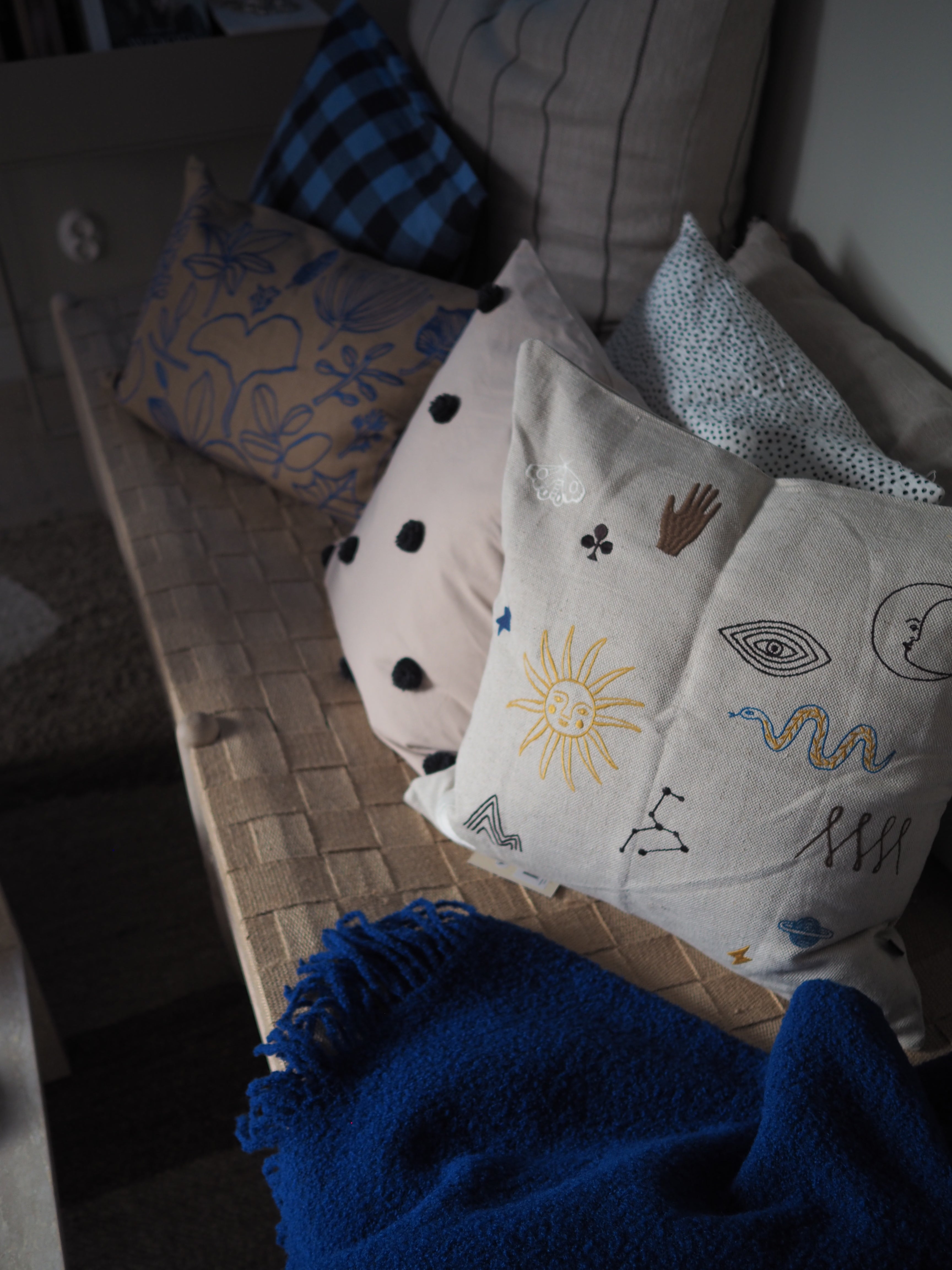 Fine Little Day Symbol Broderat Kuddfodral
