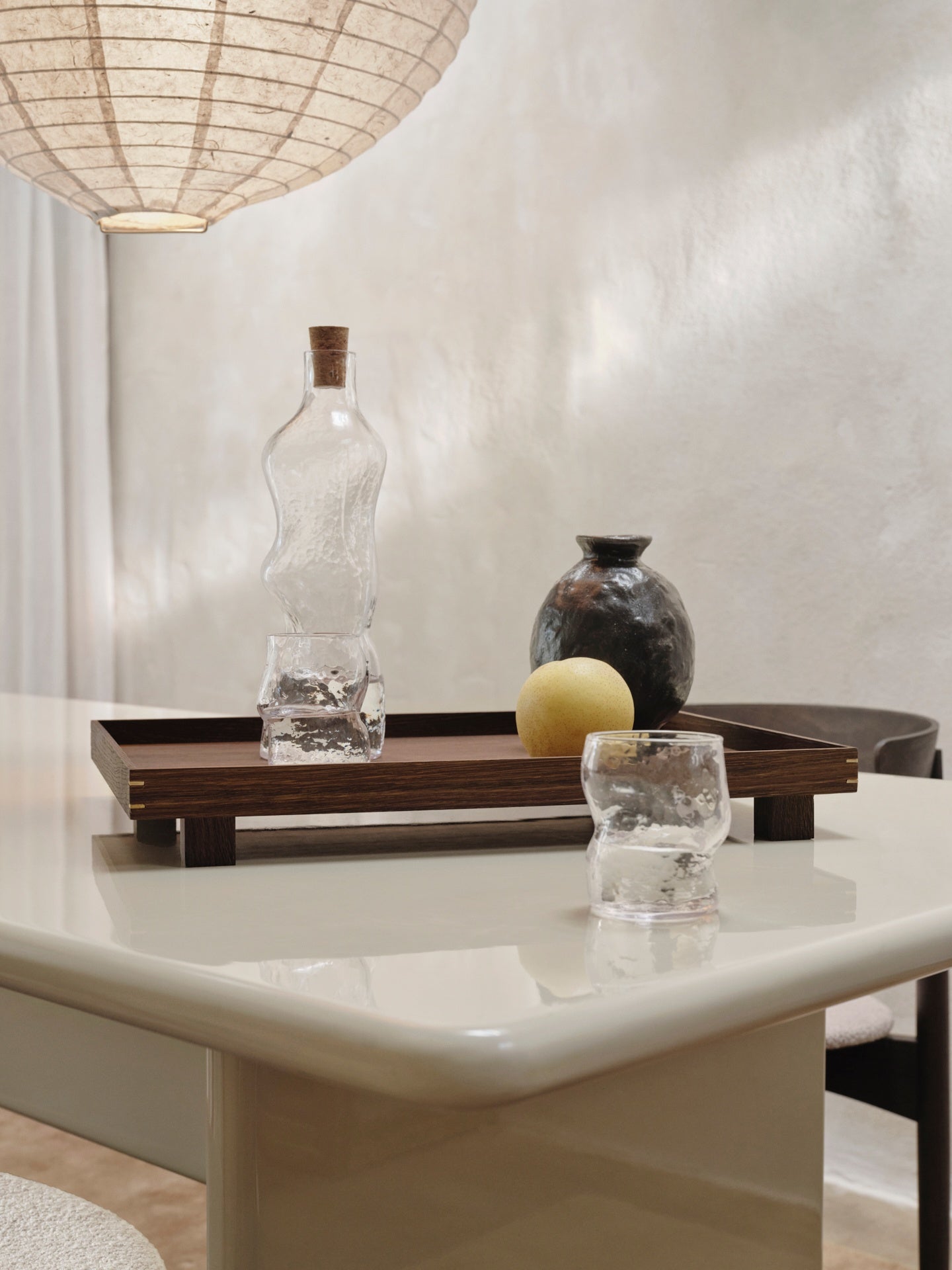 Bricka ferm living brun japandi skandinavisk design